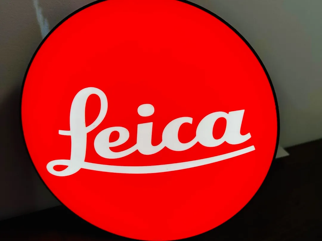 Light up Logo Sign: Leica - Camera Brand