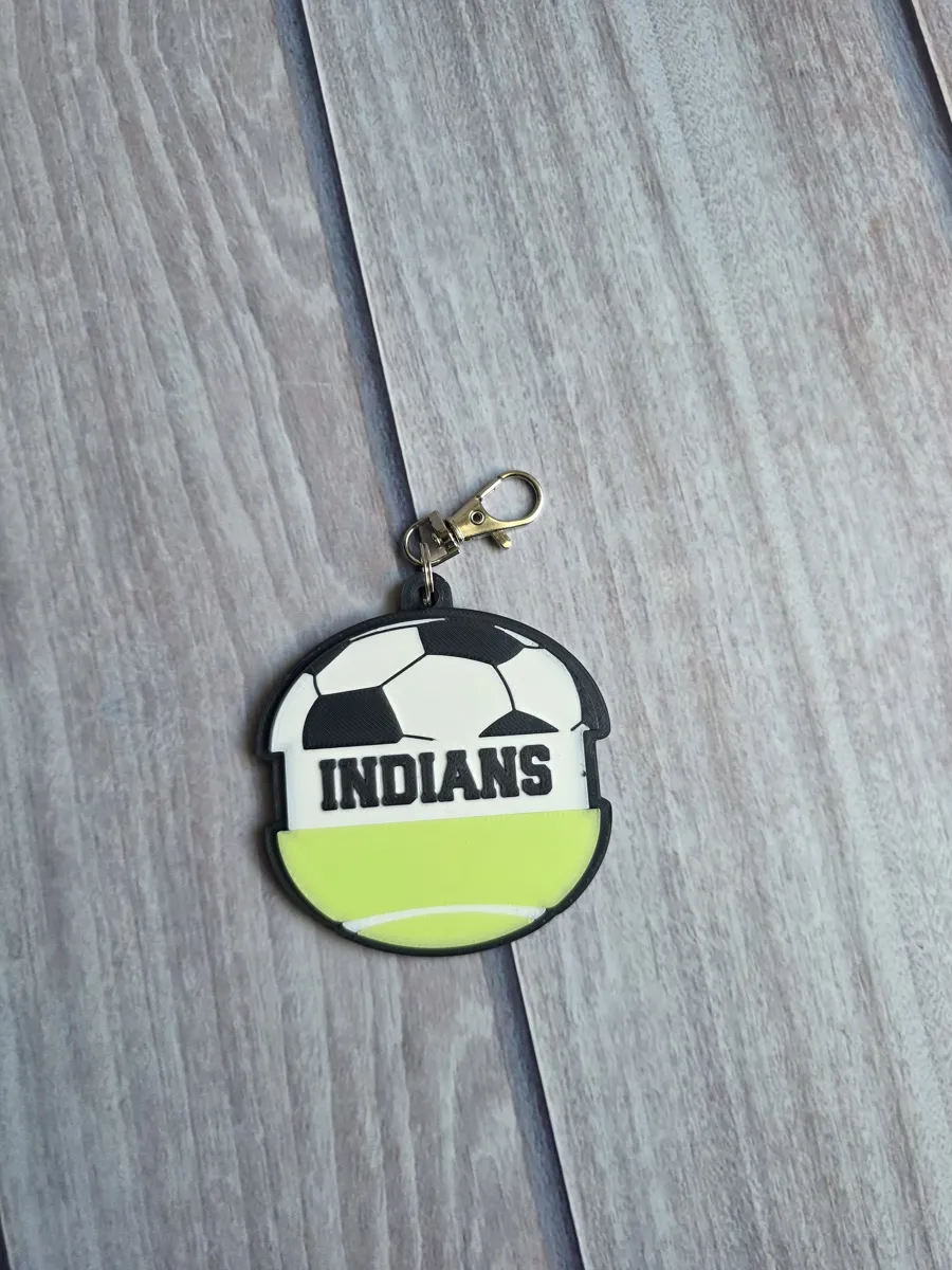 SOCCER / TENNIS BALL HAIR TIE bag tag, photo 2 of 2 - SOCCER / TENNIS BALL HAIR TIE bag tag Generative Art