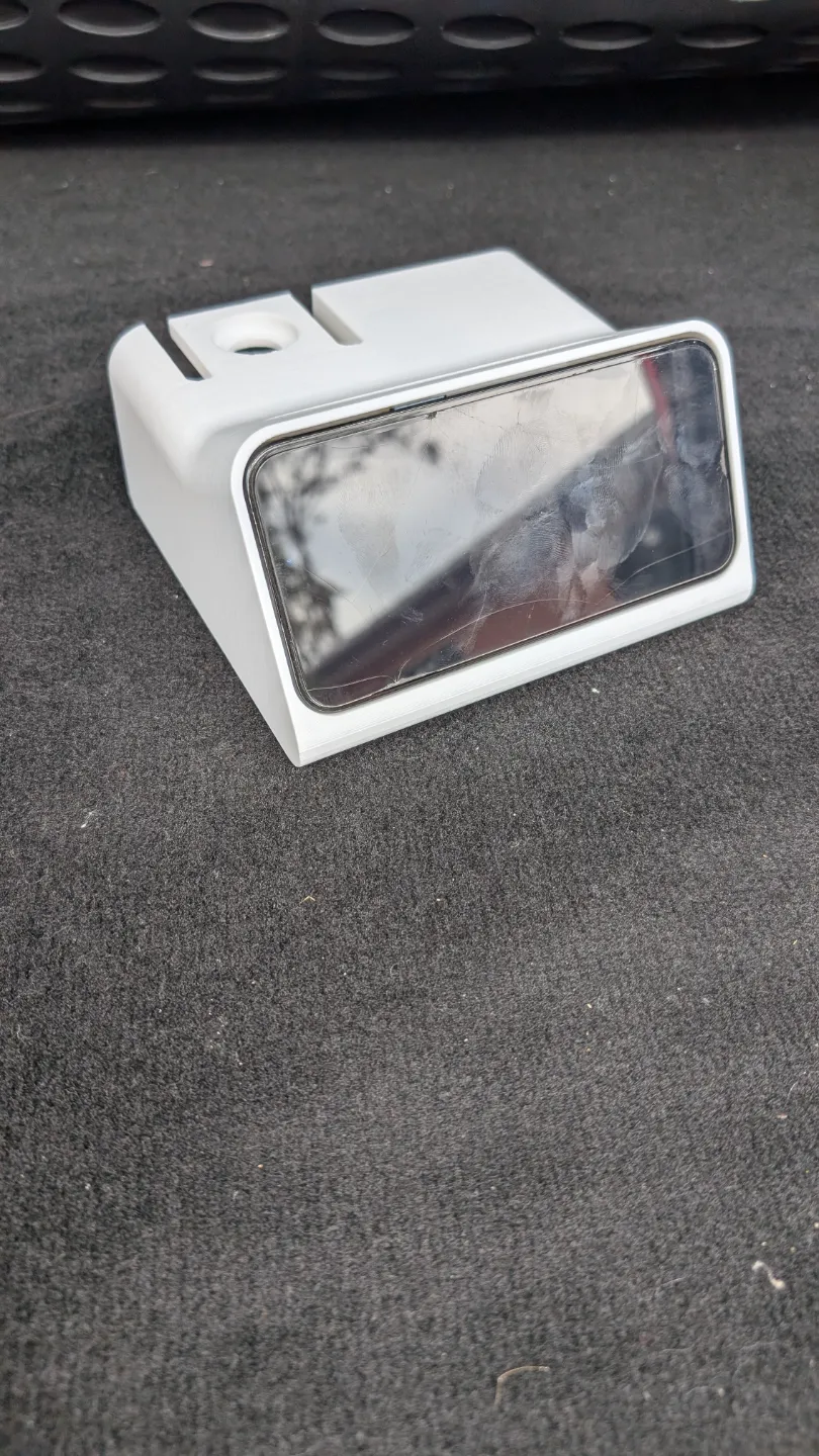 iPhone 15 Standby Mode Dock with Watch and AirPods, photo 3 of 3 - iPhone 15 Standby Mode Dock with Watch and AirPods Household