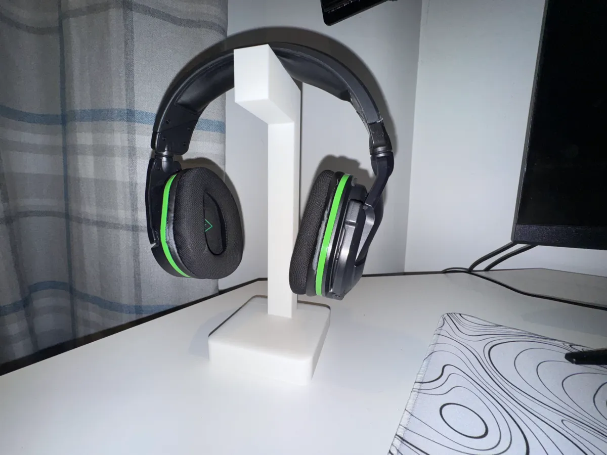 Headphone Stand, photo 3 of 4 - Headphone Stand Mobile & Device Accessories