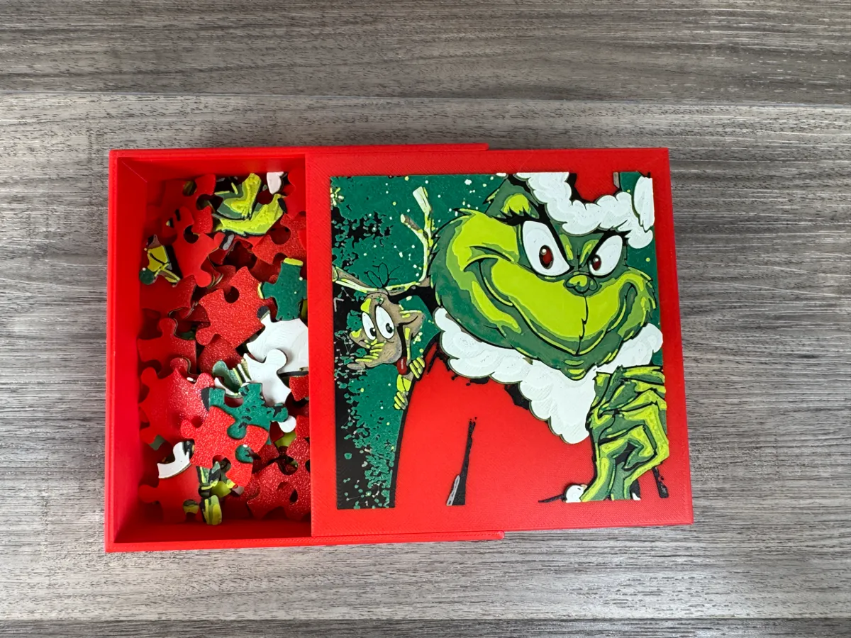 The Grinch and Max - Puzzle & Box Lid, photo 4 of 4 - The Grinch and Max - Puzzle & Box Lid Toys, Games & Hobbies