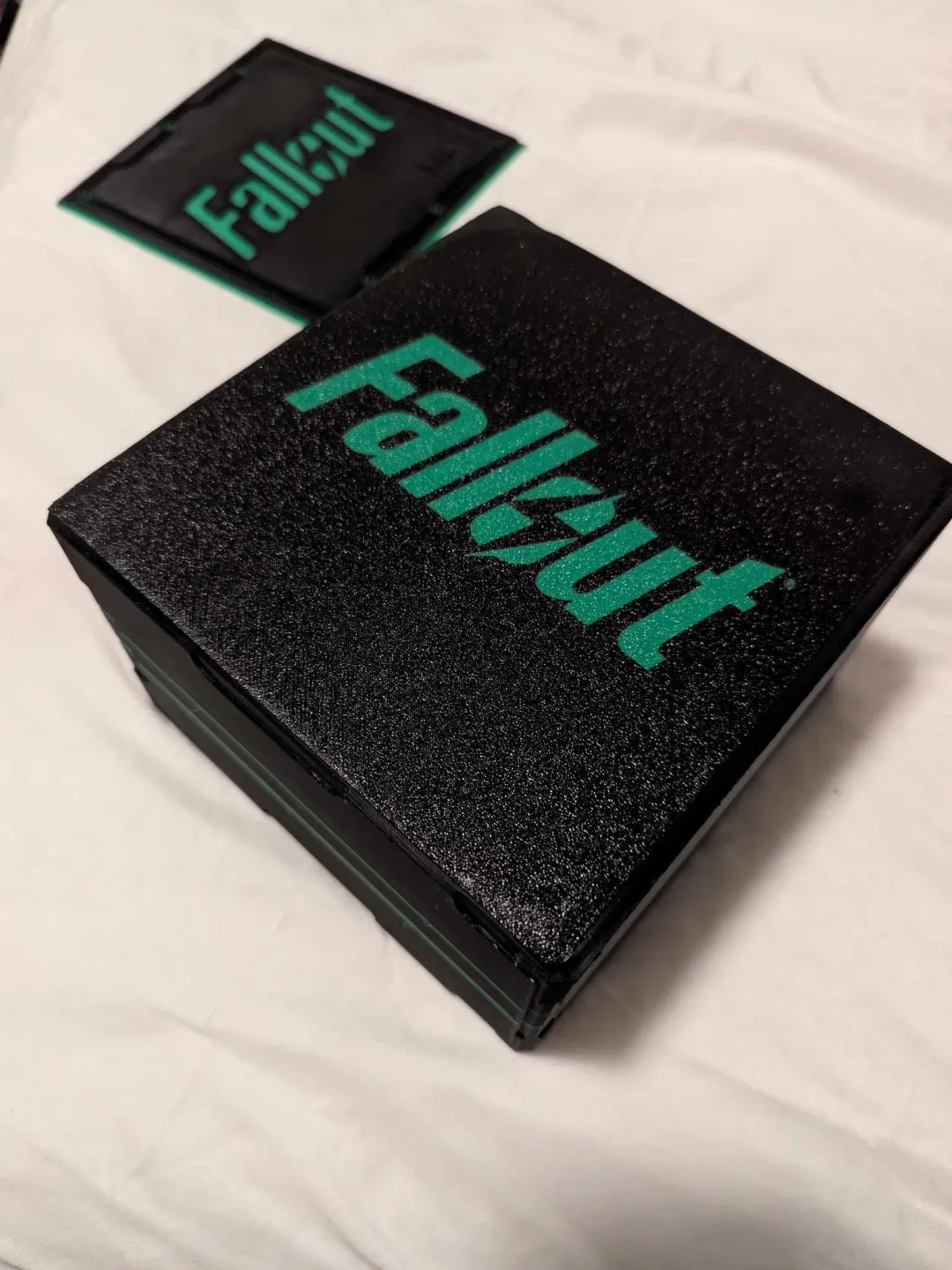 Fall out MTG card box, photo 2 of 4 - Fall out MTG card box Toys & Games