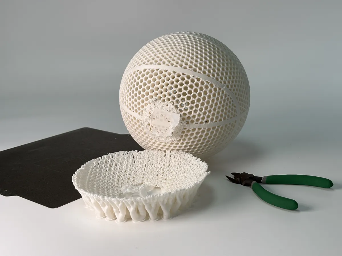 Size 3 airless basketball / 3号无气篮球（单层）, photo 4 of 4 - Size 3 airless basketball / 3号无气篮球（单层） Sports & Fitness