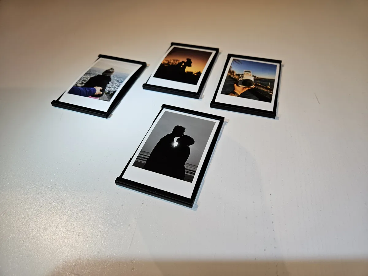 Mini Photo Magnetic Frame, photo 3 of 3 - Mini Photo Magnetic Frame Camera & Photography
