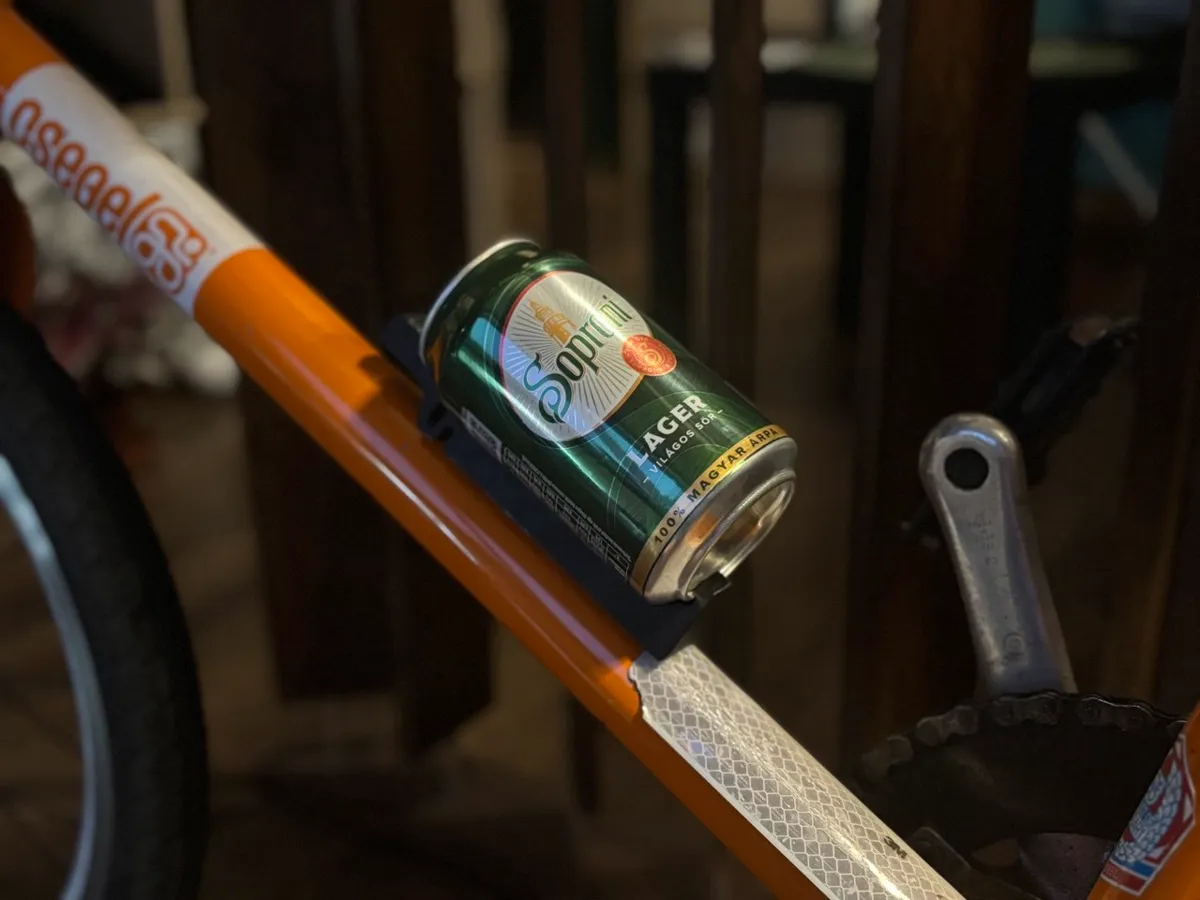 Snap-In Beer holder for bicycles for 330 ml cans
