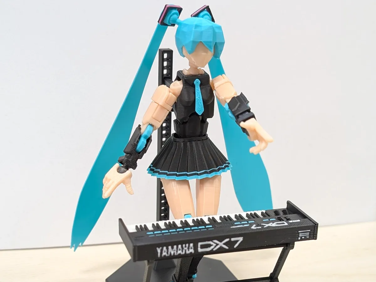 Dummy 13 Type F MOD, Twin-Tail Cyber Diva Style