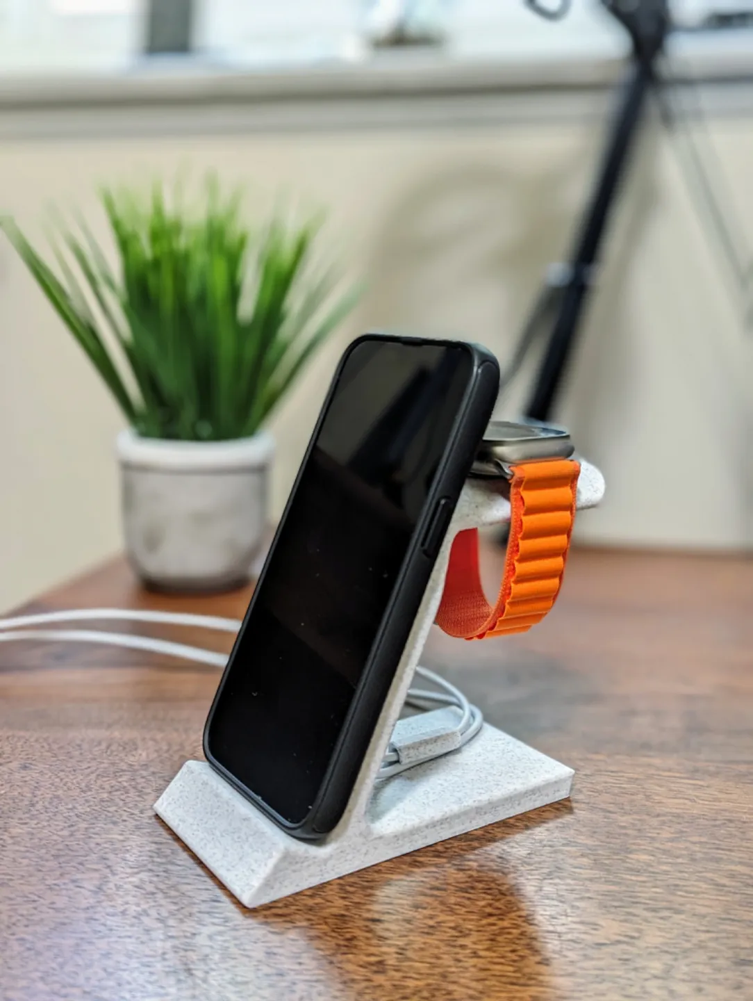 iPhone and Apple Watch MagSafe Charging Stand V2, photo 2 of 4 - iPhone and Apple Watch MagSafe Charging Stand V2 Hobby & DIY