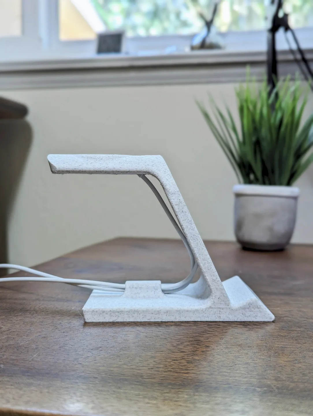 iPhone and Apple Watch MagSafe Charging Stand V2, photo 3 of 4 - iPhone and Apple Watch MagSafe Charging Stand V2 Hobby & DIY