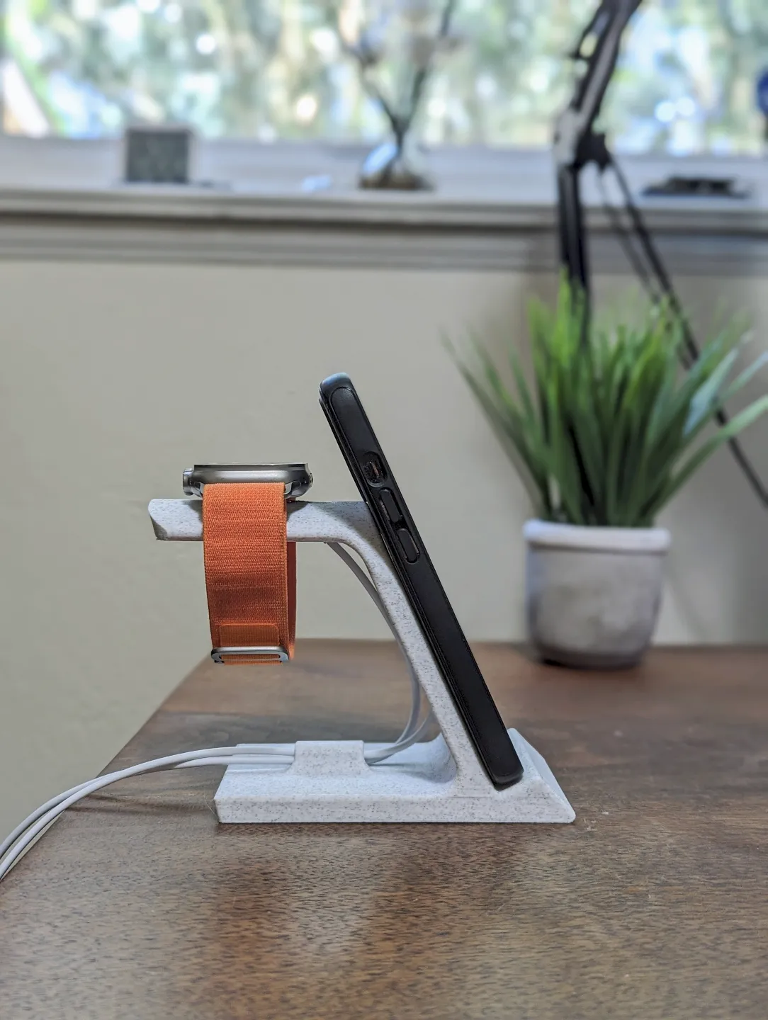 iPhone and Apple Watch MagSafe Charging Stand V2, photo 4 of 4 - iPhone and Apple Watch MagSafe Charging Stand V2 Hobby & DIY