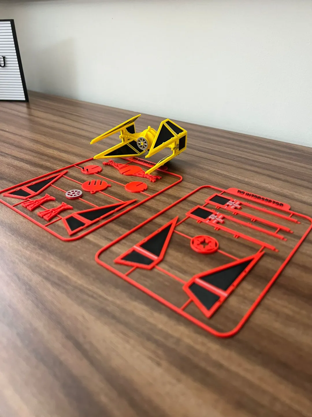 Tie Interceptor kit card, photo 4 of 4 - Tie Interceptor kit card Models, RC & Drones