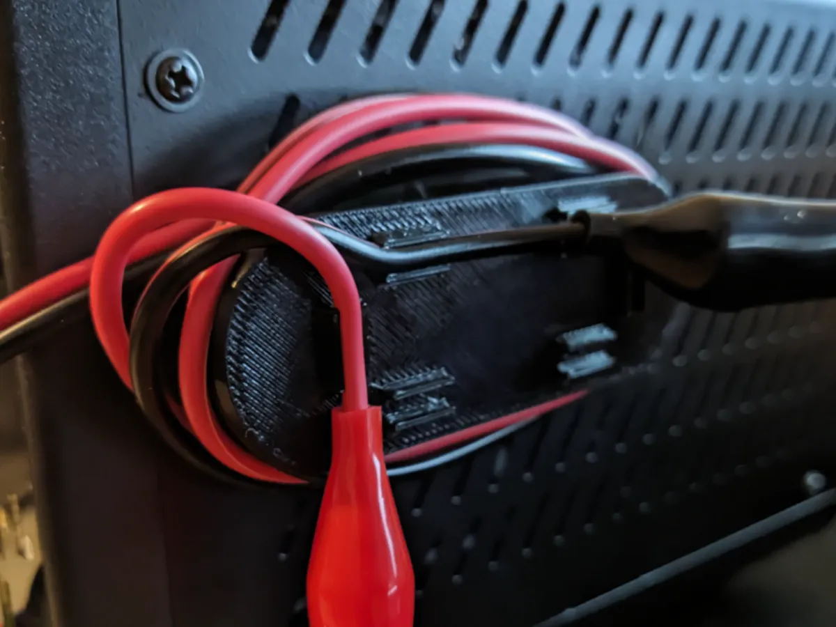 Aligator Clip and Cable Holder and Organizer