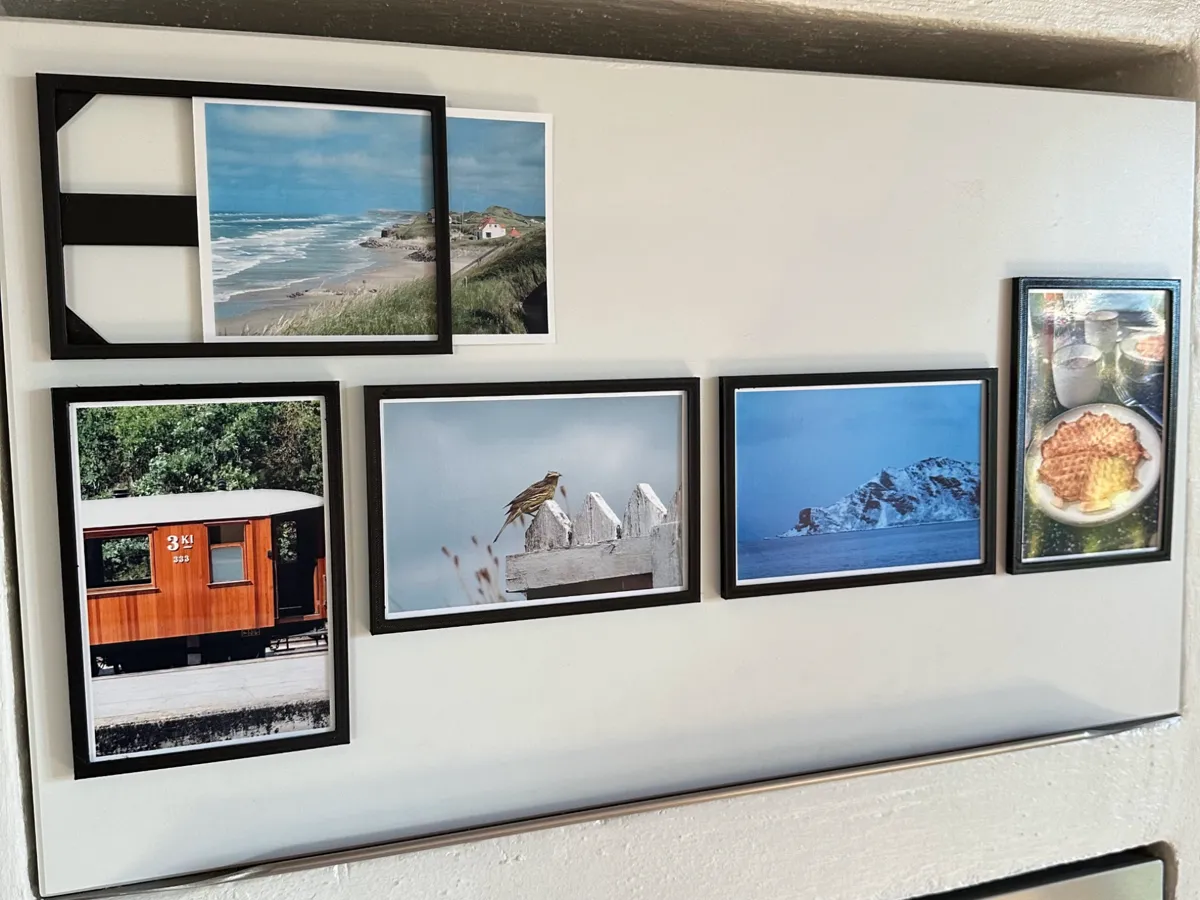 Picture frame with side slide in