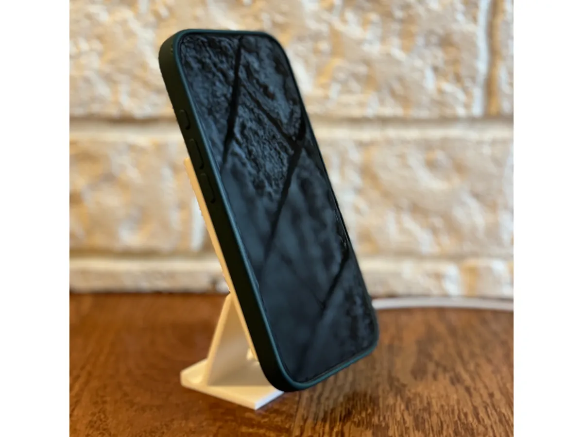 iPhone Dock - Office, in stock in India