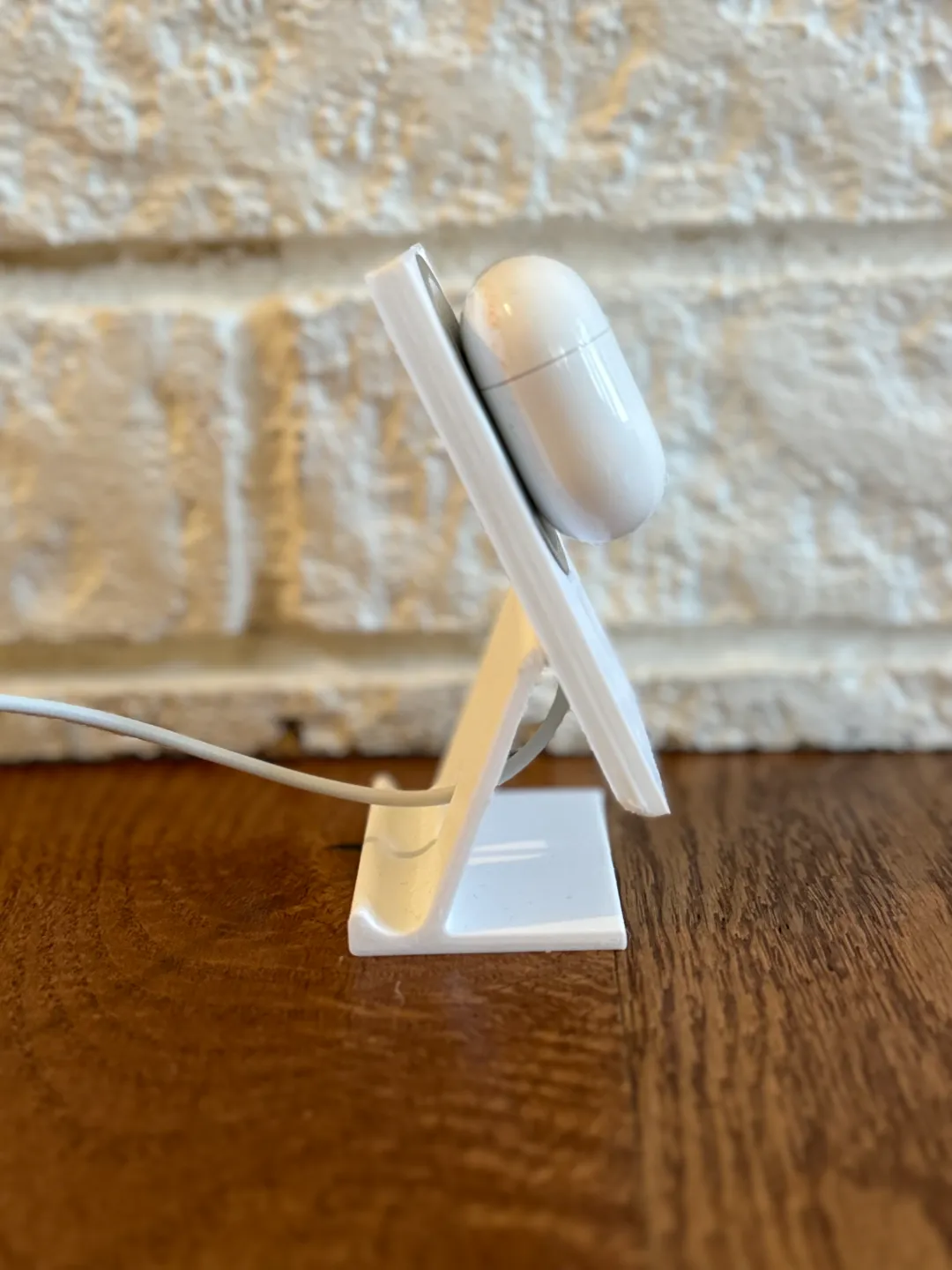 iPhone Dock, photo 4 of 4 - iPhone Dock Household