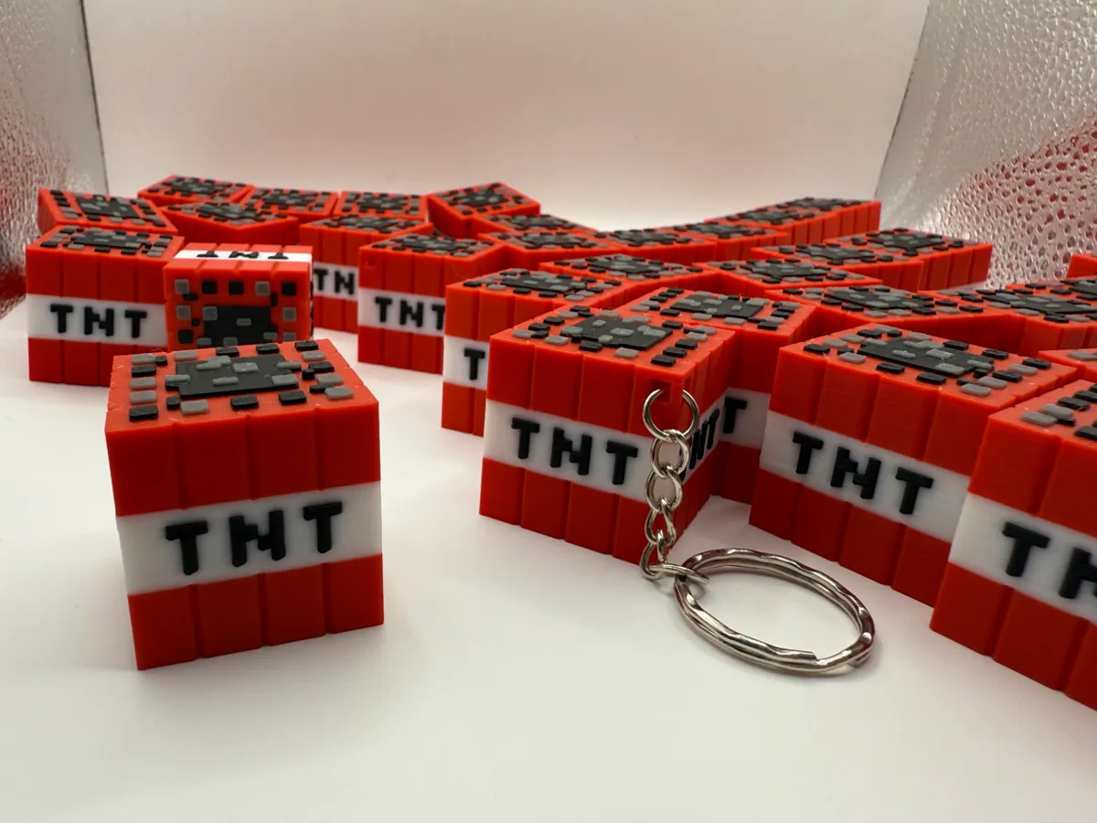 Minecraft TNT Keychain 30x30, 4 Colors