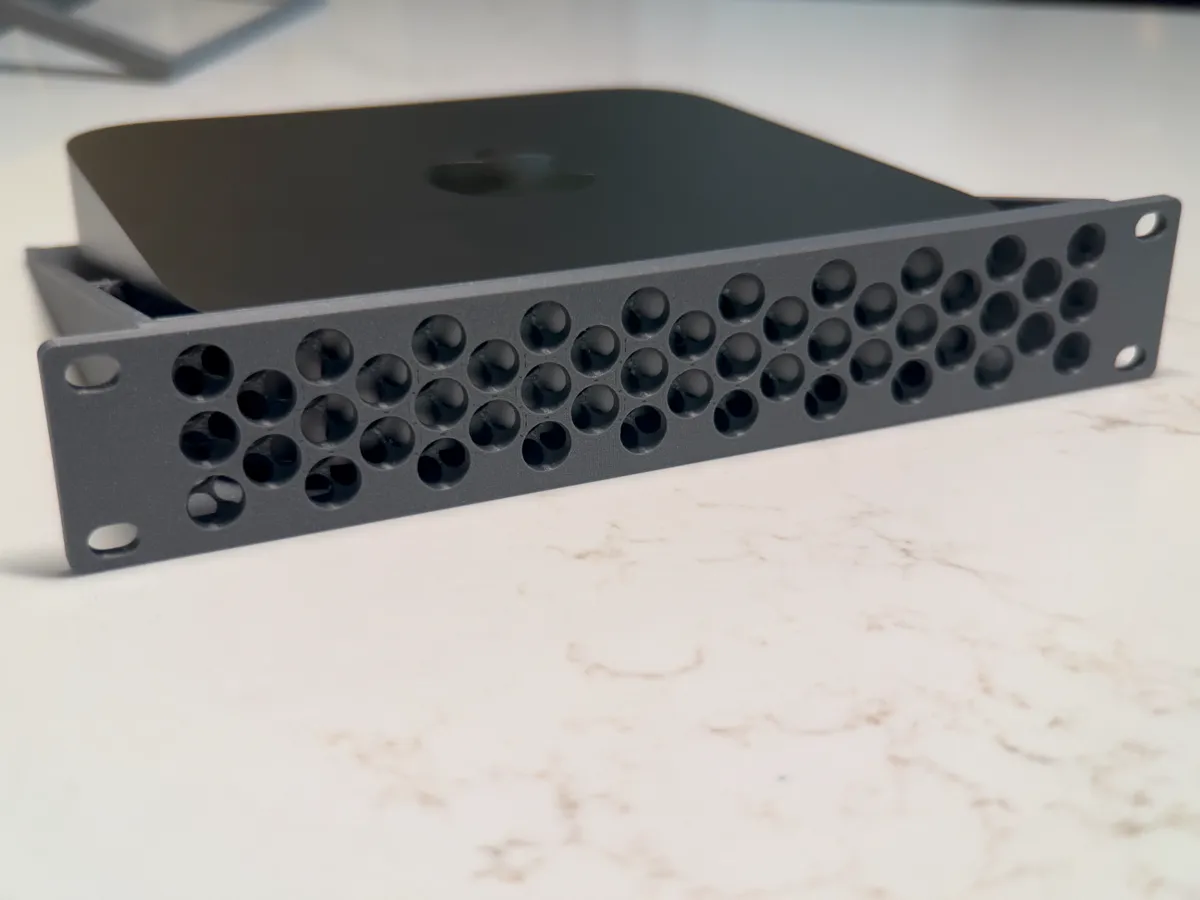 Mac Mini 10 inch rack shelf