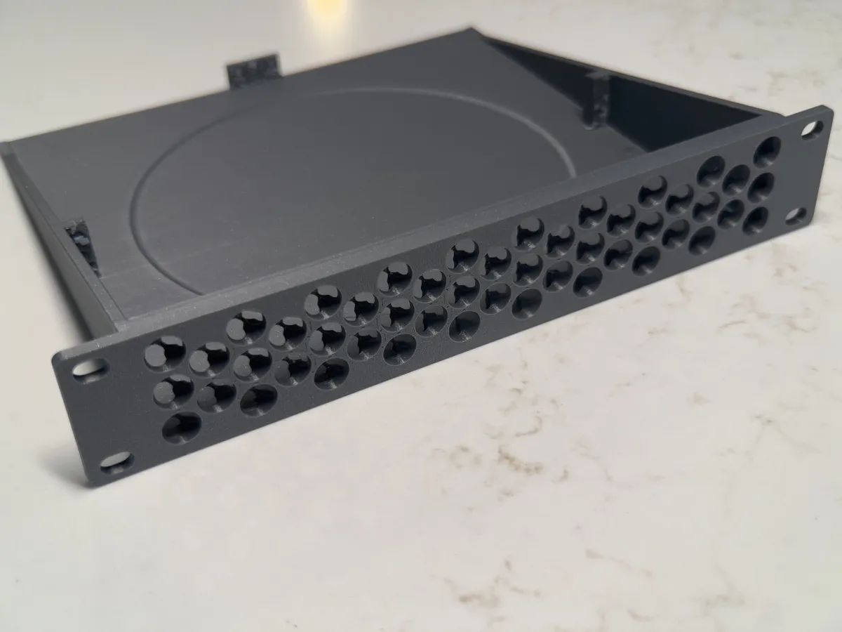 Mac Mini 10 inch rack shelf, photo 4 of 4 - Mac Mini 10 inch rack shelf Storage & Organisation