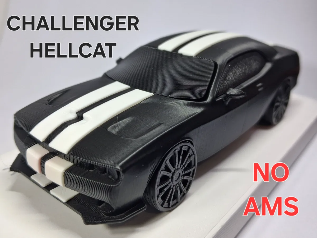 CHALLENGER HELLCAT SCALE MODEL KIT