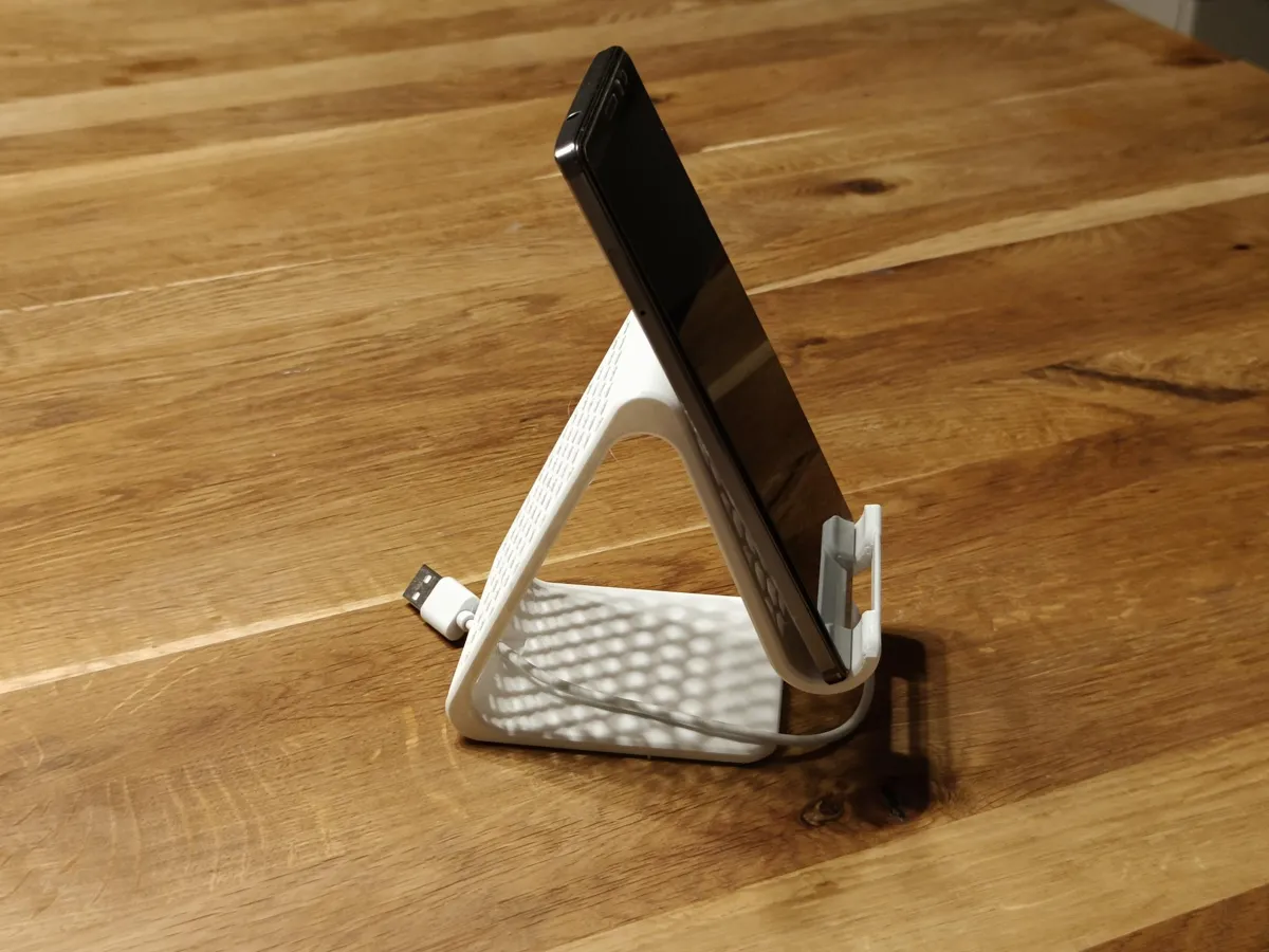 Honeycomb Charging Phone Stand, photo 2 of 2 - Honeycomb Charging Phone Stand Mobile & Device Accessories