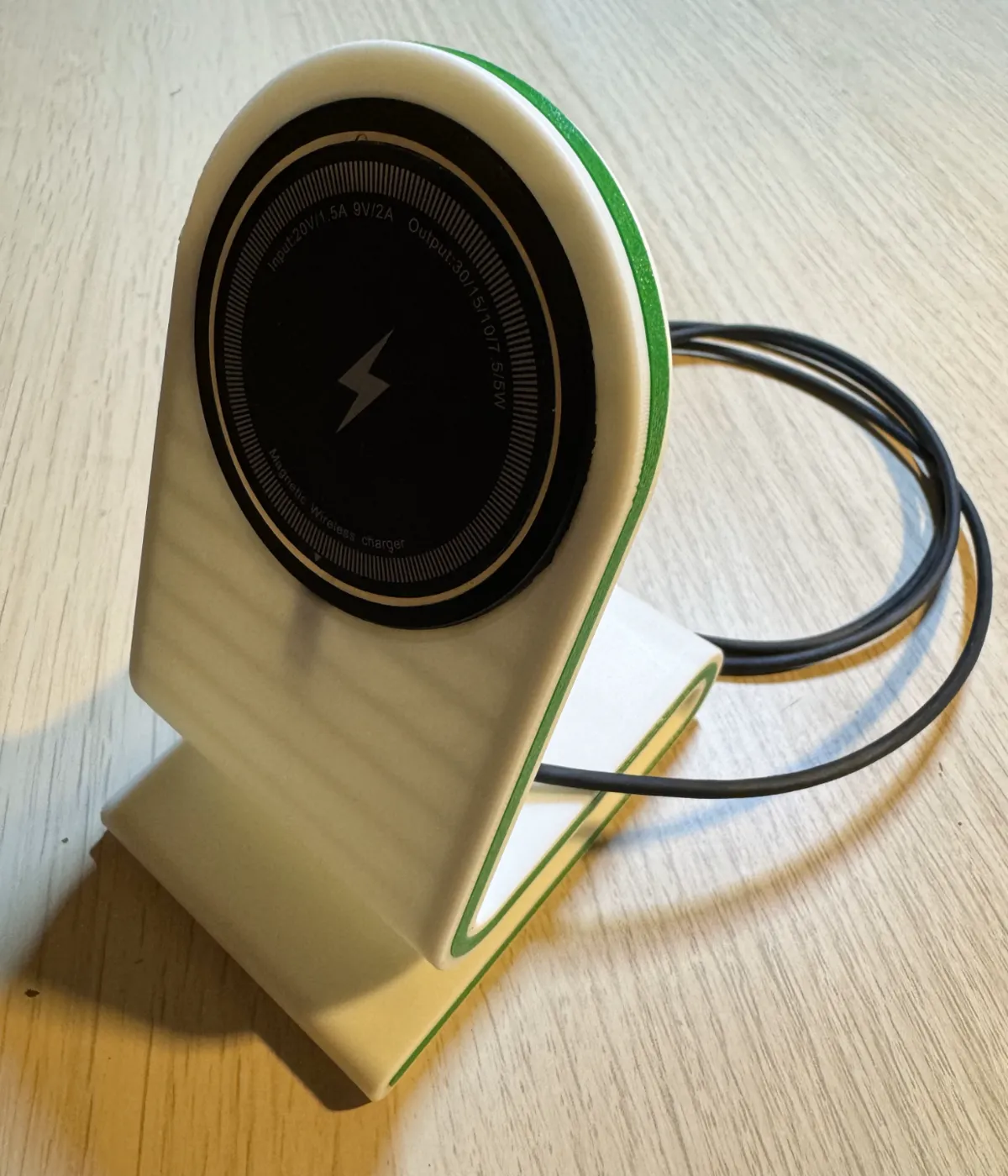 Magsafe Charger Stand A1mini ver. needed) - Electronics, in stock in India