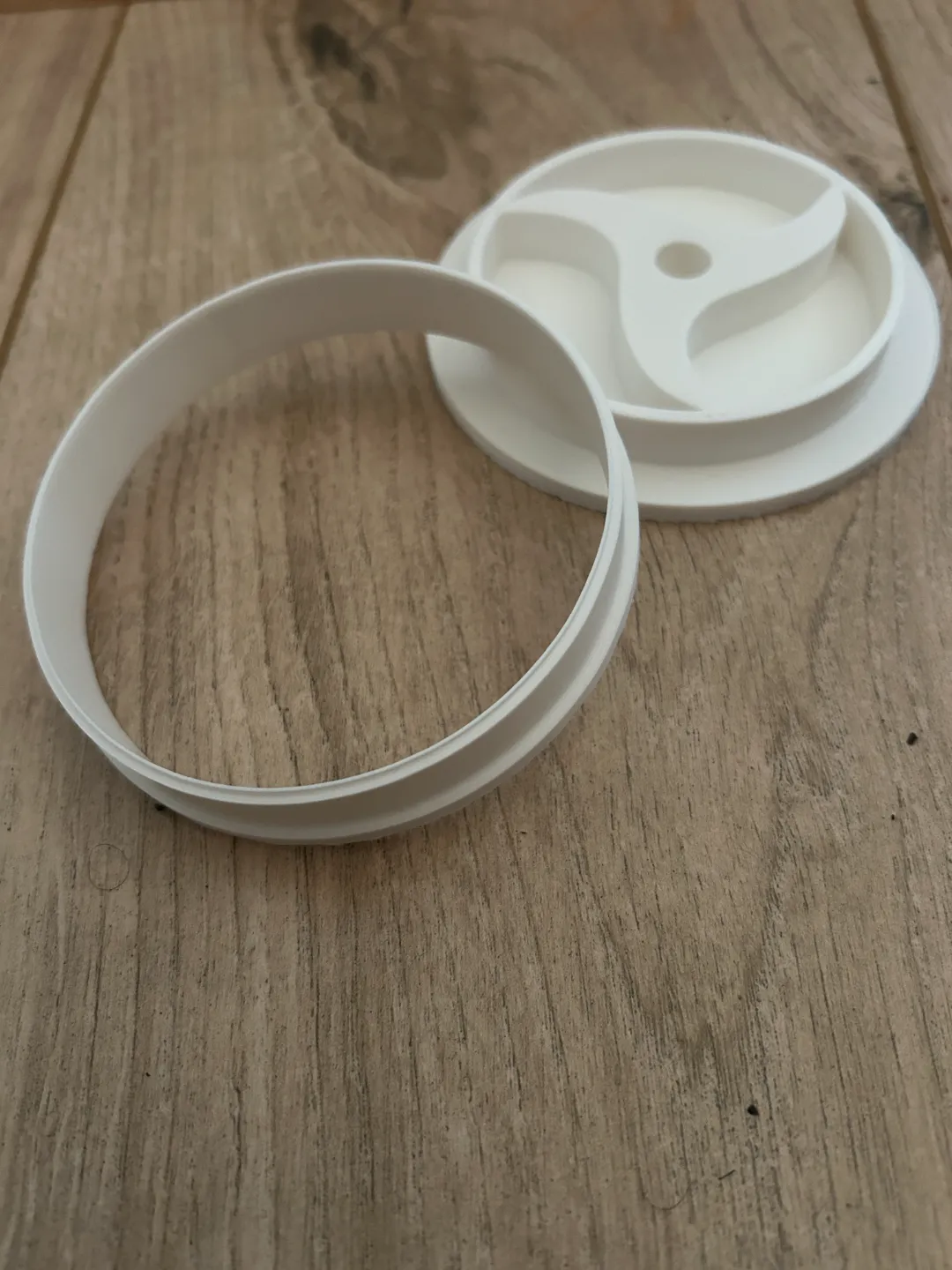 Itachi mangekyo sharingan cookie cutter, photo 2 of 3 - Itachi mangekyo sharingan cookie cutter Household