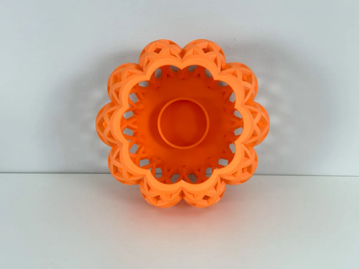 Pumpkin Shaped Spiral Tea Light Holder, photo 4 of 4 - Pumpkin Shaped Spiral Tea Light Holder Household