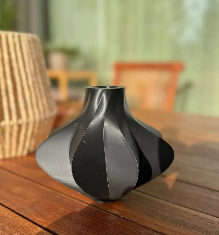 Vaso Onda Moderna - Ribbed & Textured Vases, in stock in India