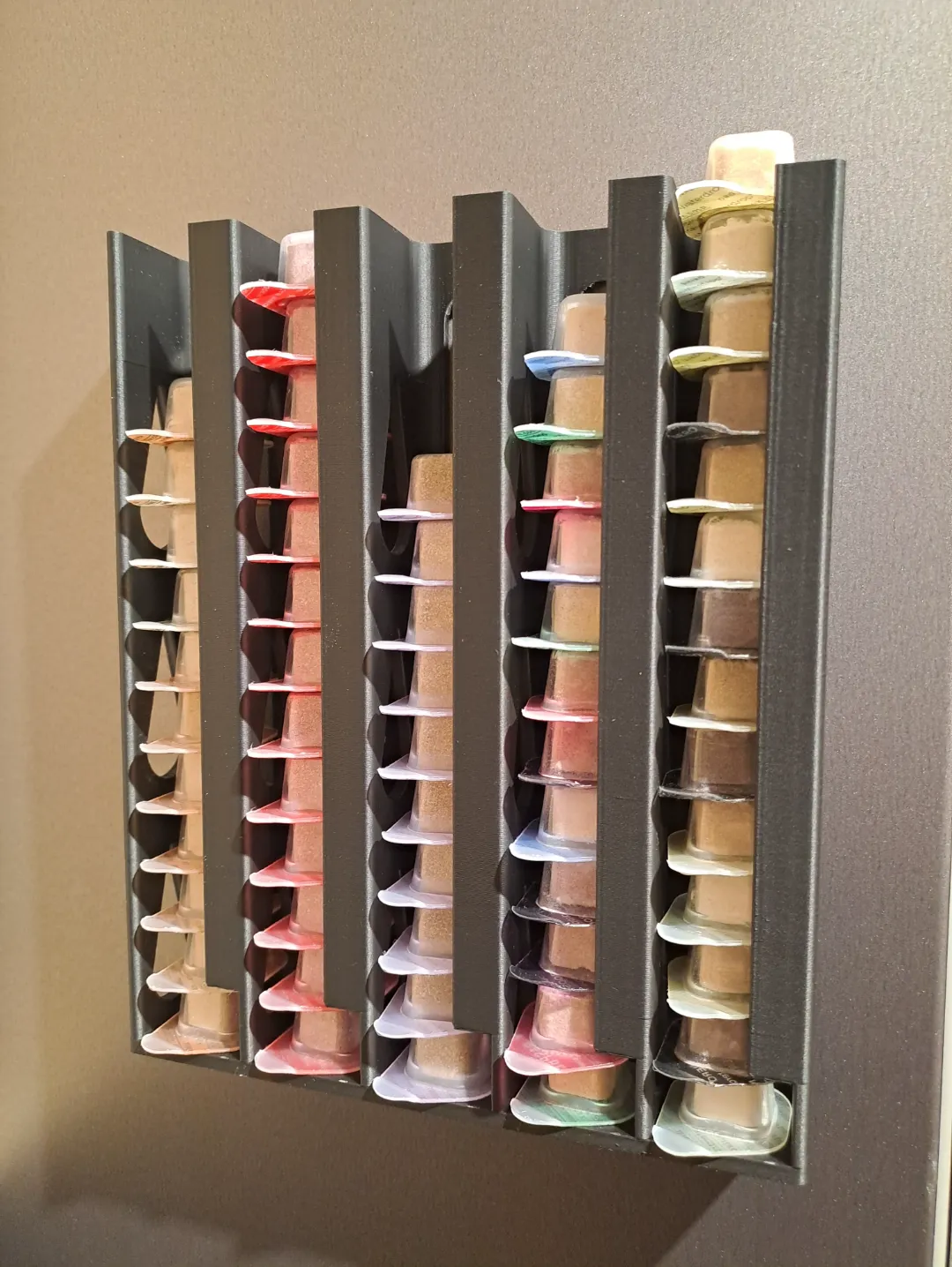 Dispenser for Waterdrop cubes