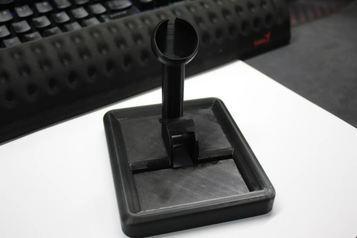 Applewatch and Headphones stand, photo 2 of 4 - Applewatch and Headphones stand Mobile & Device Accessories