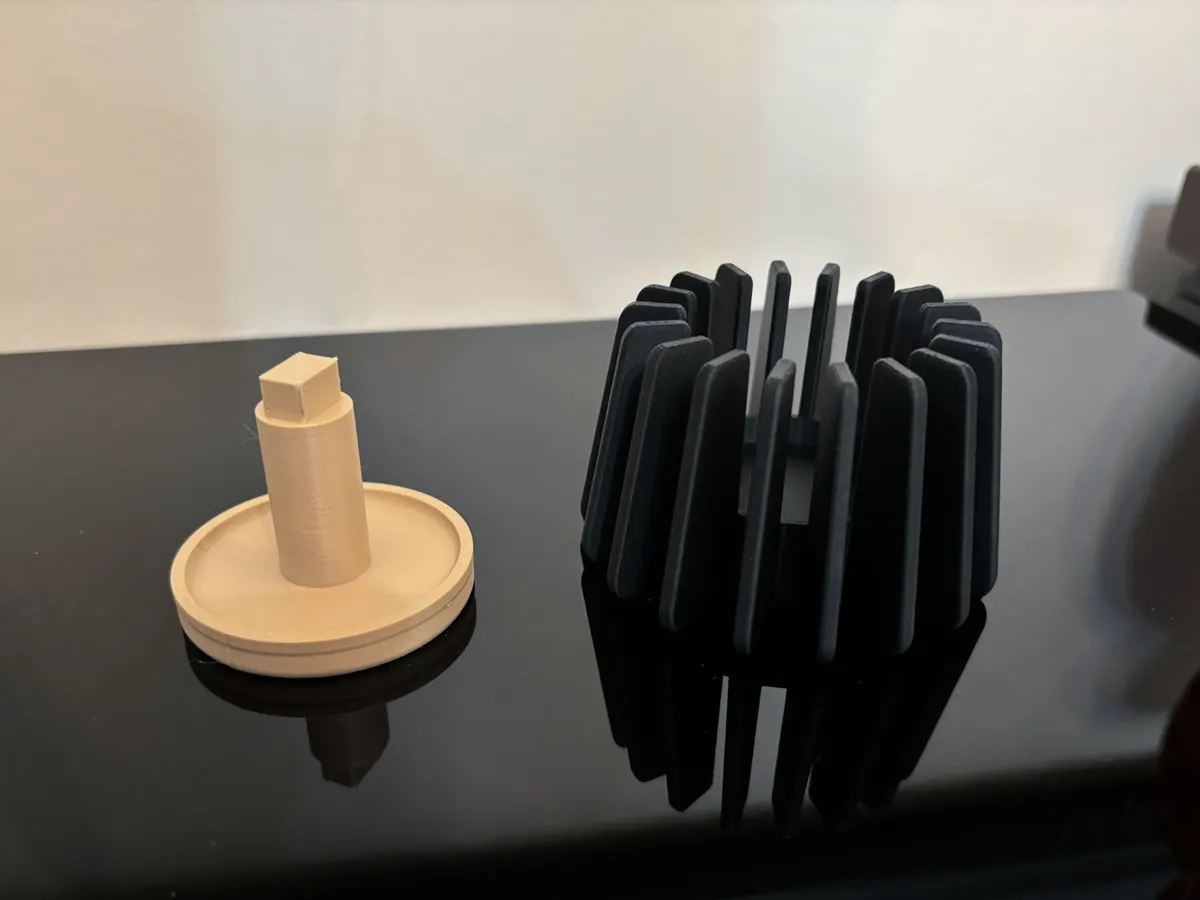 Tealight Candle Lamp (holder) - snap together, photo 3 of 4 - Tealight Candle Lamp (holder) - snap together Household
