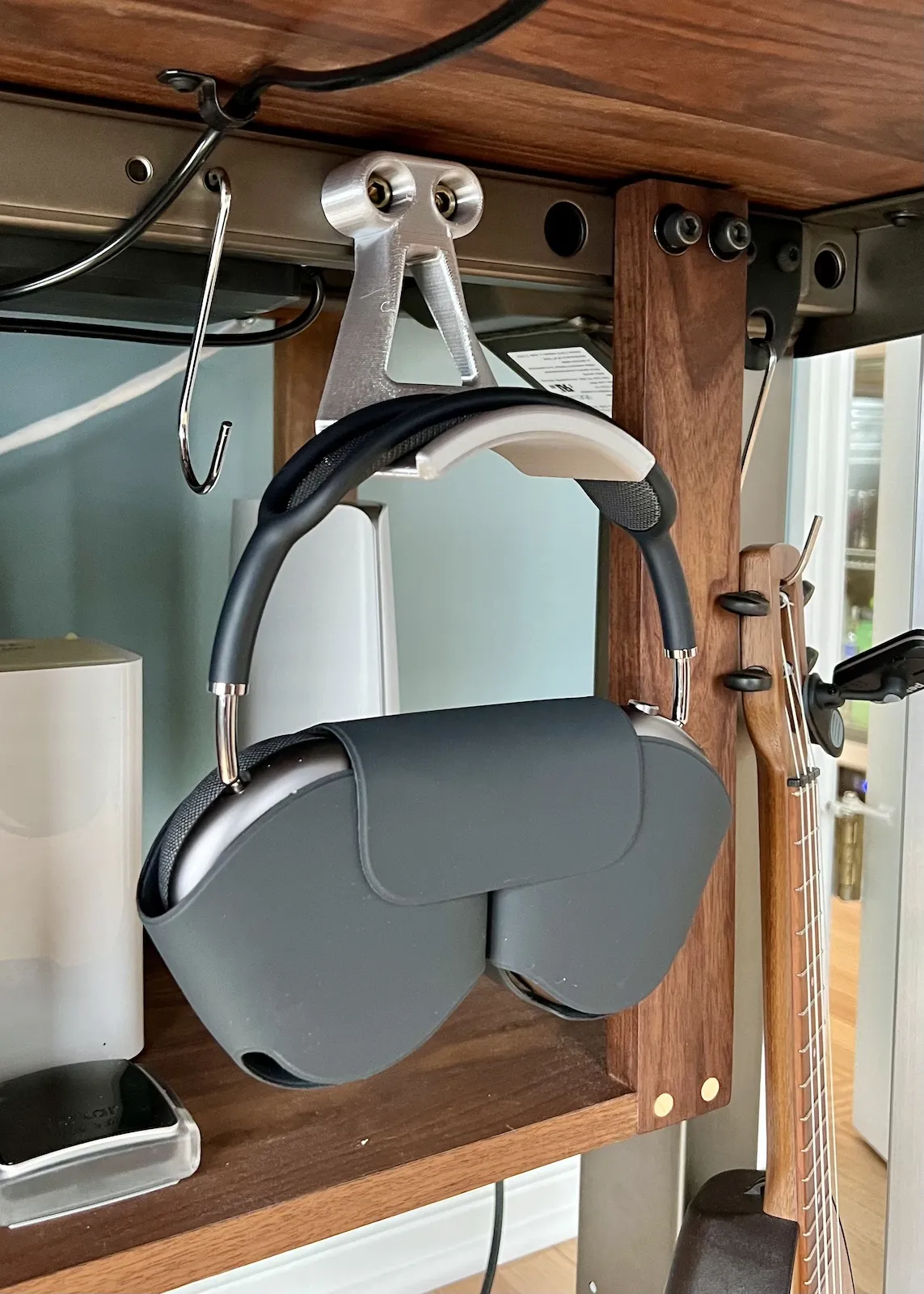 Headphone Holder for Uplift Adjustable Desk - Office, in stock in India