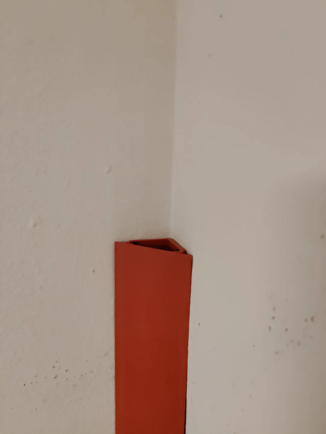 Corner Wall Cable Duct, photo 3 of 4 - Corner Wall Cable Duct Mobile & Device Accessories