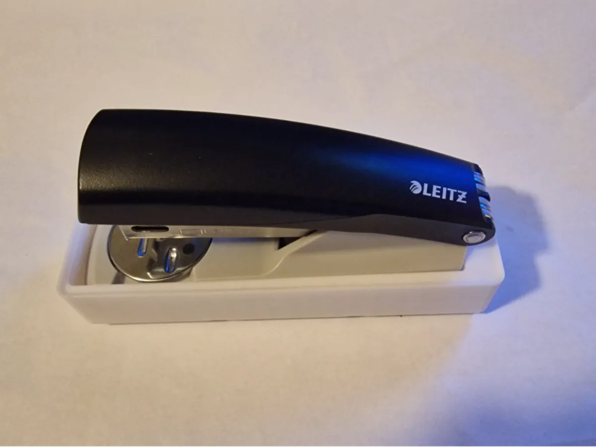 Gridfinity Box 1x3 Stapler Leitz 5501