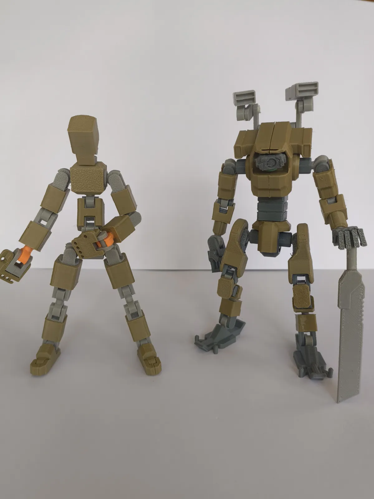 Titanfall Inspired Figure, photo 4 of 4 - Titanfall Inspired Figure Figurines & Collectibles