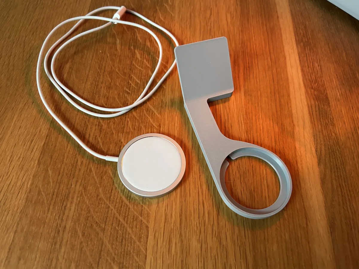 MagSafe Charger Mount Portrait and Landscape, photo 4 of 4 - MagSafe Charger Mount Portrait and Landscape Mobile & Device Accessories