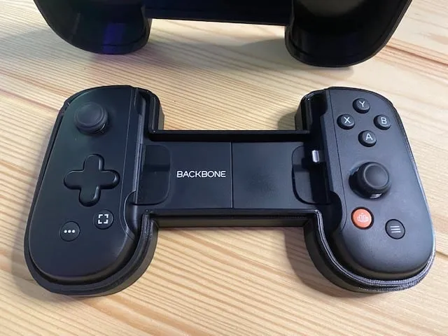 Backbone iPhone Controller Case, photo 3 of 4 - Backbone iPhone Controller Case Tools