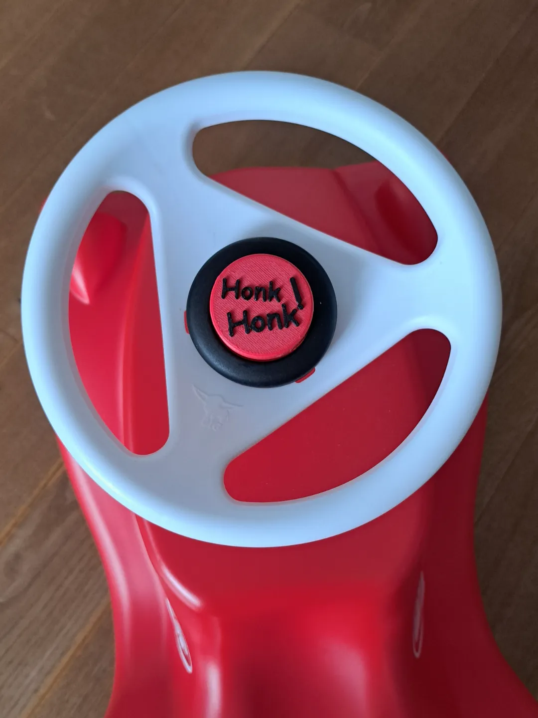 BIG Bobby Car - Custom Horn Cover, photo 3 of 4 - BIG Bobby Car - Custom Horn Cover Car & Vehicle