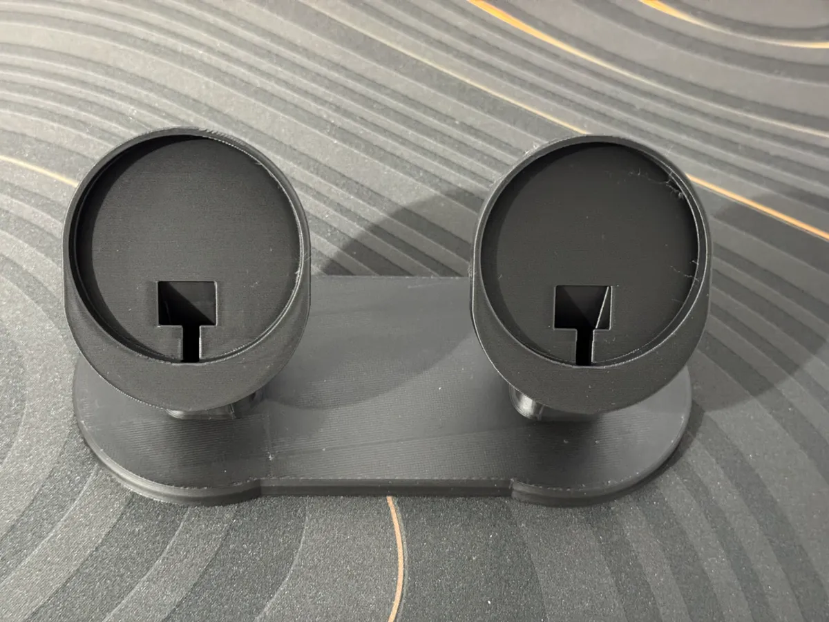 double phone holder with wireless charging support, photo 4 of 4 - double phone holder with wireless charging support Mobile & Device Accessories