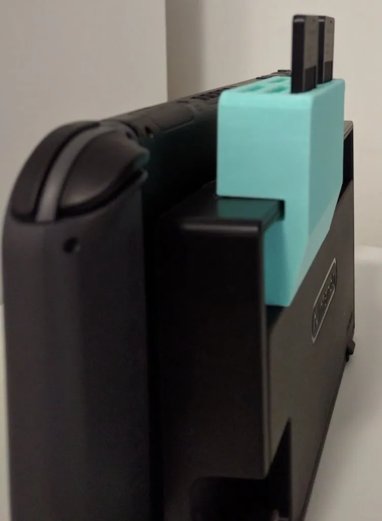 Nintendo Switch Cartridge Holder for Dock - 6 slot, photo 3 of 4 - Nintendo Switch Cartridge Holder for Dock - 6 slot Gaming Accessories