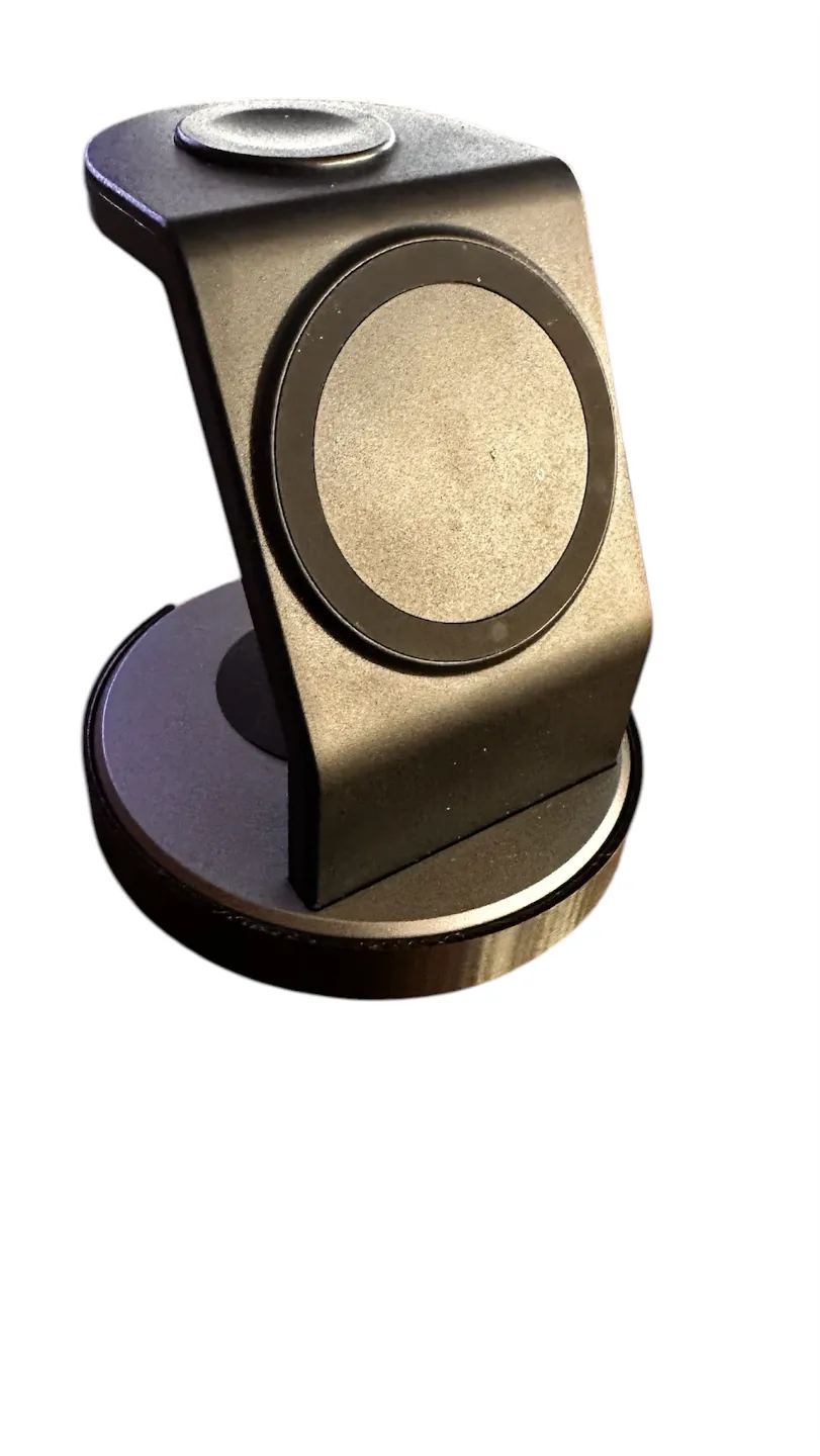 Iphone Stand Charger 3in1 led cover, photo 3 of 3 - Iphone Stand Charger 3in1 led cover Hobby & DIY