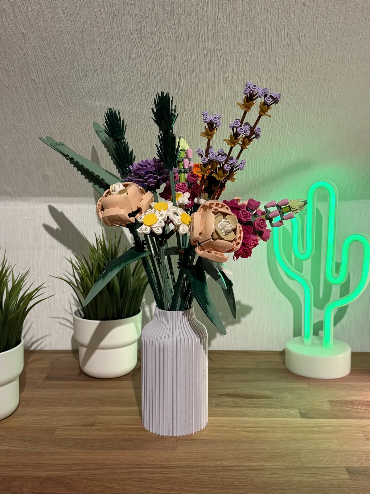 Bottle vase for Flower Bouquet, photo 3 of 3 - Bottle vase for Flower Bouquet Home Decor Items