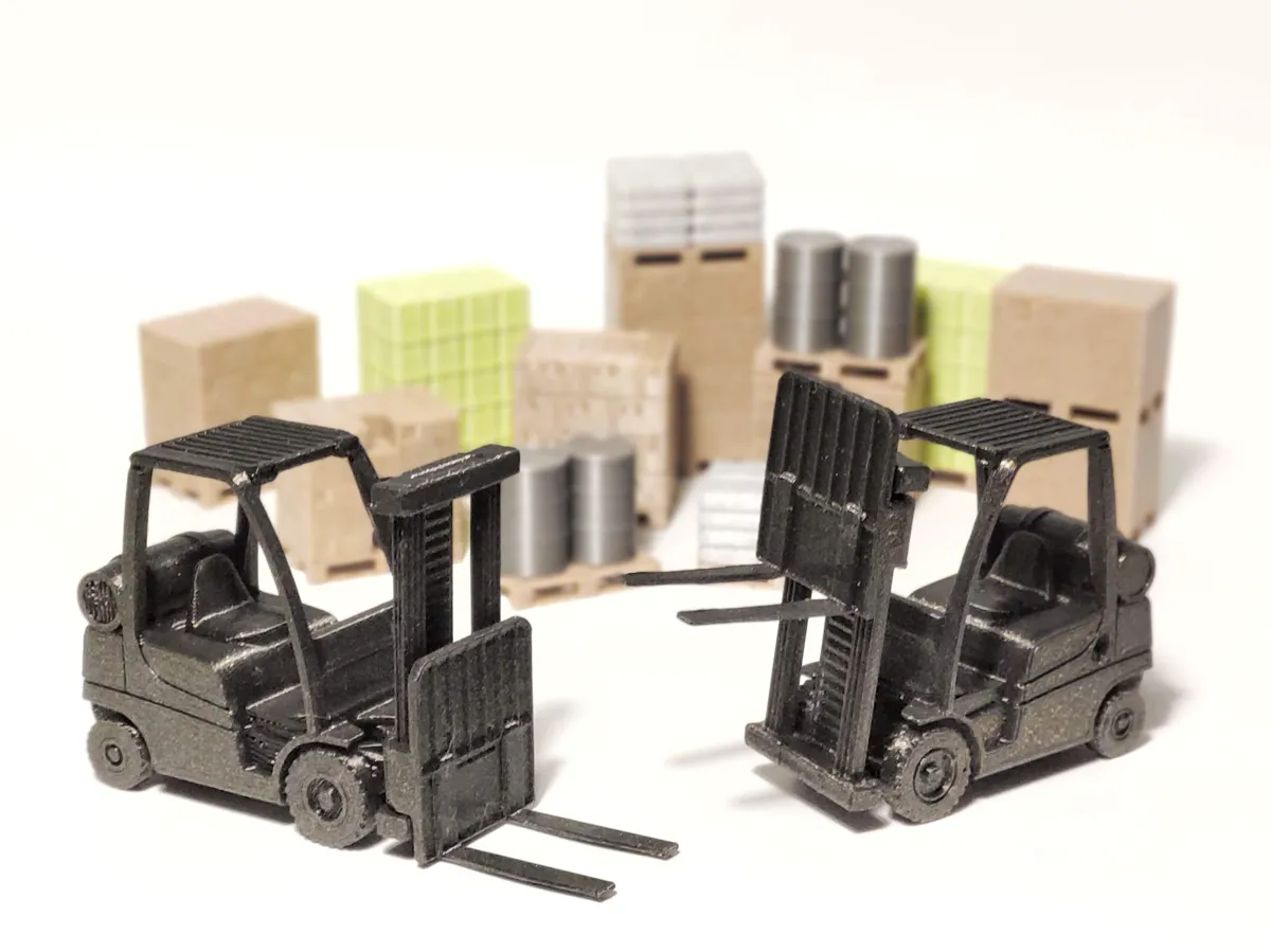 Forklift - Truck, Bus & Tractor Models, in stock in India