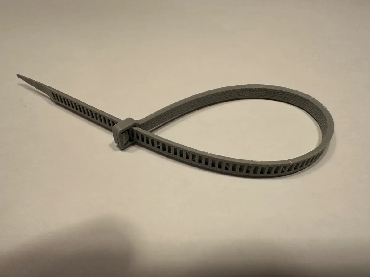 Zip / Cable Tie, photo 3 of 4 - Zip / Cable Tie Hobby & DIY