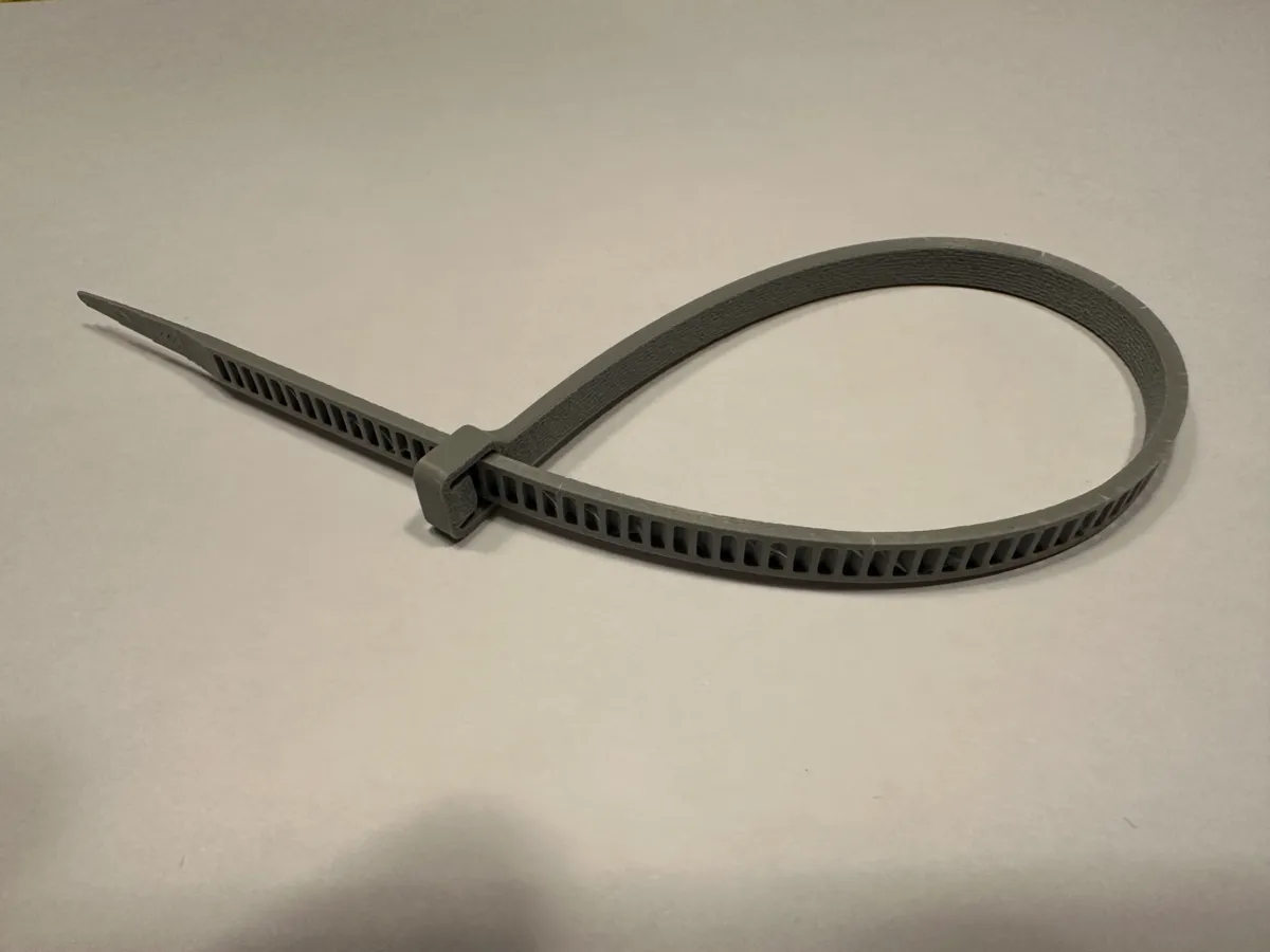 Zip / Cable Tie, photo 4 of 4 - Zip / Cable Tie Hobby & DIY