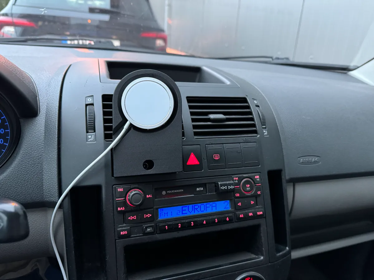 VW Polo 9N iPhone MagSafe Mount - Vehicles, in stock in India