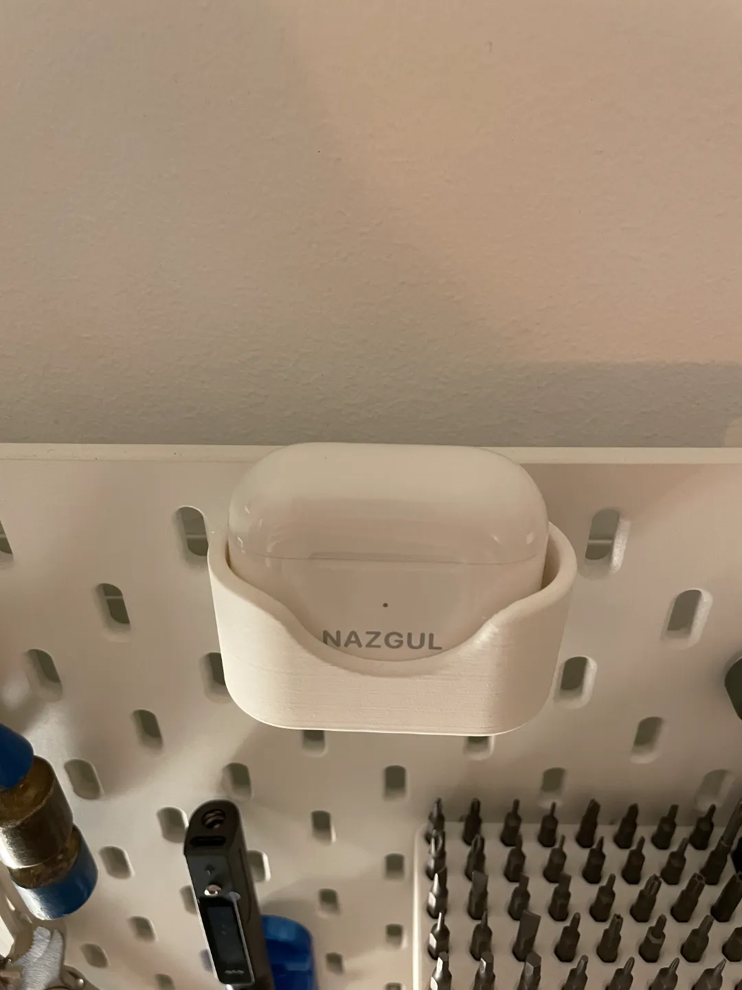 AirPods Skadis Support, photo 2 of 4 - AirPods Skadis Support Mobile & Device Accessories