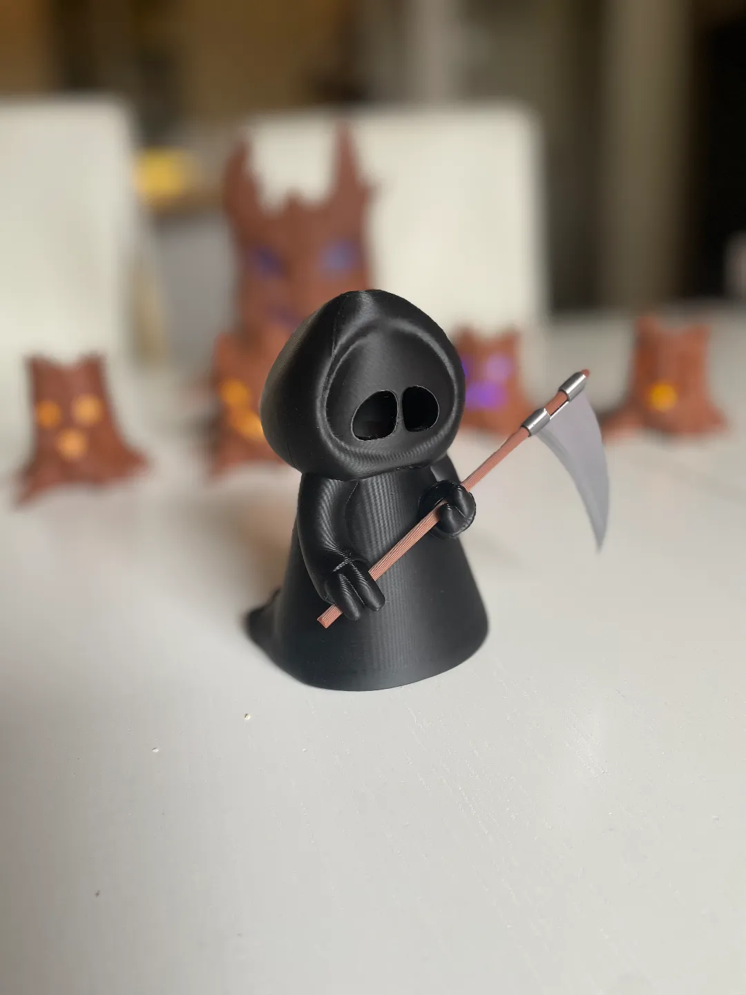 Grim Reaper Halloween decoration, photo 3 of 4 - Grim Reaper Halloween decoration Household