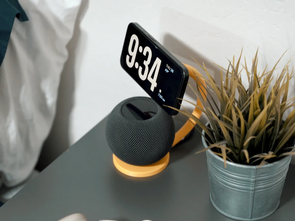 HomePod Mini MagSafe Phone Dock - Electronics, in stock in India