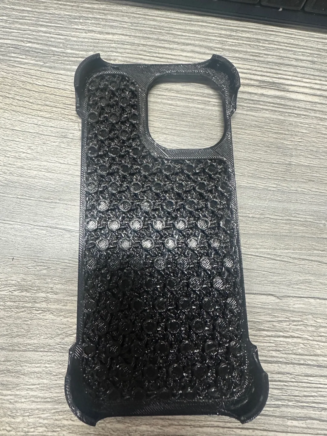iPhone 13 Series Chainmail Case, photo 2 of 3 - iPhone 13 Series Chainmail Case Fashion
