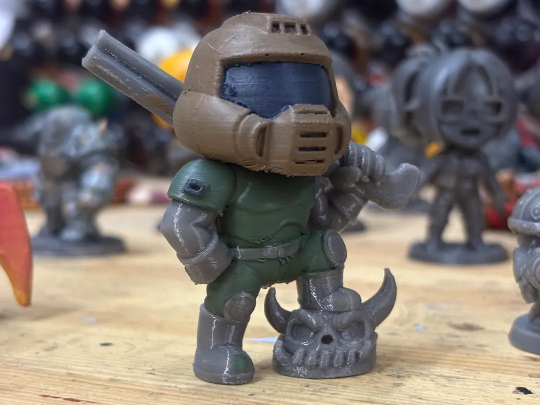 Doom Slayer Chibi Figure, Mini Doomguy